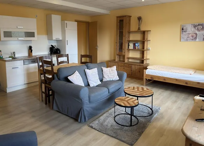 Park Am Schweriner See, * Schwerin (Mecklenburg-Vorpommern)